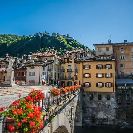 Al Vicolo Del Gallo Apartamento Varallo